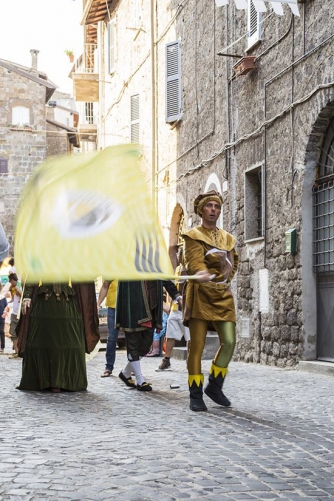 Ronciglione - Il corteo storico delle contrade - Foto di Alberto Santucci