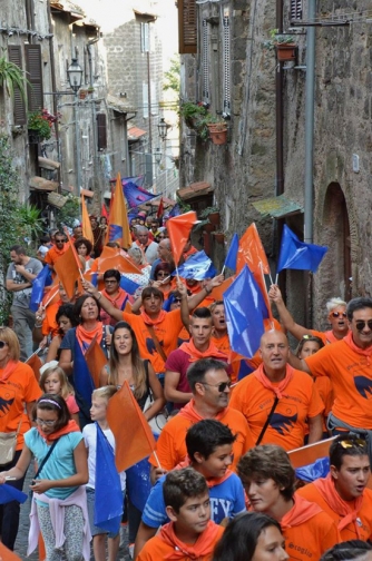 Ronciglione - Il corteo storico delle contrade - Foto di Sergio Ortenzi