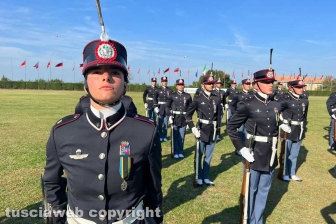 La cerimonia di consegna dei gradi di Maresciallo agli allievi del XXIV Corso "Fedeltà"