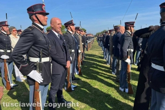 La cerimonia di consegna dei gradi di Maresciallo agli allievi del XXIV Corso "Fedeltà"