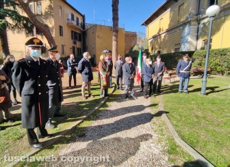 Viterbo - La cerimonia in onore di Giovanni Palatucci al giardino della Fraternità