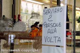 La chiusura alle 18