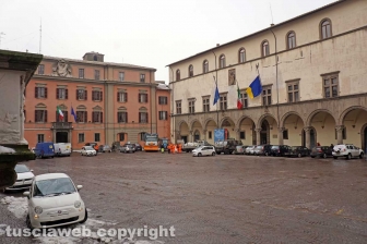 La città dei Papi dopo la nevicata