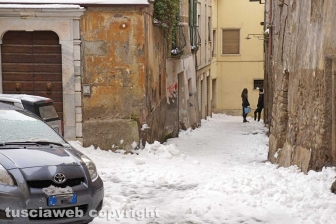 La città dei Papi dopo la nevicata