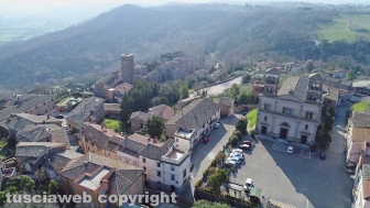 La città di Bassano in Teverina vista dall'alto