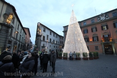 Viterbo - La città si rianima per il Natale