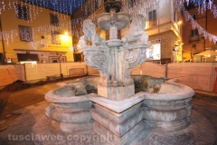 Viterbo - La città si rianima per il Natale