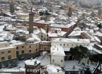 Viterbo - La città sotto la neve dall'alto