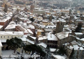 Viterbo - La città sotto la neve dall'alto