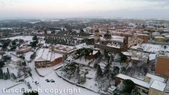 Viterbo - La città sotto la neve dall'alto