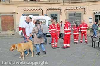 La colazione di Pasqua in piazza Fontana