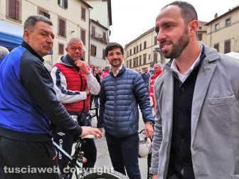 La colazione di Pasqua in piazza Fontana