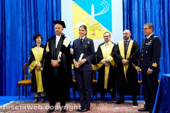 La consegna dei diplomi ai marescialli