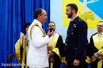 La consegna dei diplomi ai marescialli