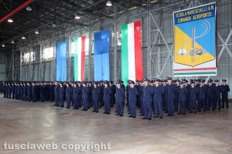 La consegna dei gradi agli allievi del 17esimo corso Uriel