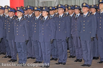 La consegna dei gradi agli allievi del 17esimo corso Uriel