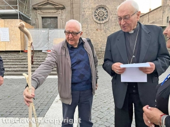 La consegna del Bordone del pellegrino
