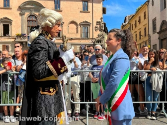 Viterbo - La consegna della mazza del maggiordomo