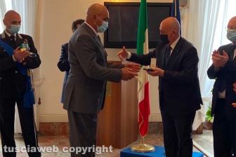 Viterbo - La consegna delle medaglie d’onore in prefettura