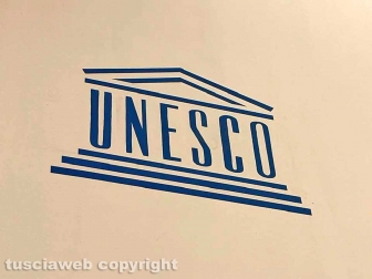 La costruzione di Dies Natalis