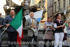 La Destra in piazza