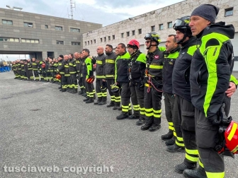 La dimostrazione dei Vigili del fuoco per la festa di Santa Barbara