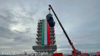 La dimostrazione dei Vigili del fuoco per la festa di Santa Barbara