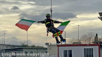 La dimostrazione dei Vigili del fuoco per la festa di Santa Barbara