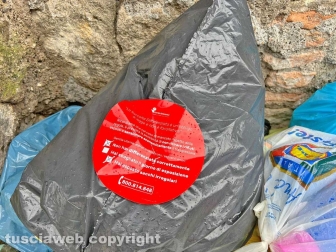 La "discarichetta" di largo Colonna