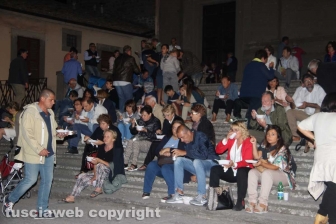 La 'fagiolata' sotto la macchina... senza macchina