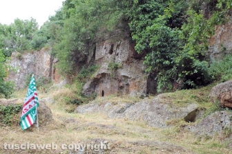 La Fai Cisl pulisce Castel d'Asso