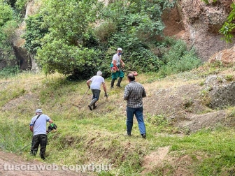 La Fai Cisl pulisce Castel d'Asso