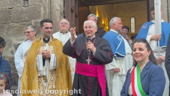 La festa del Santissimo Salvatore per le vie del centro storico