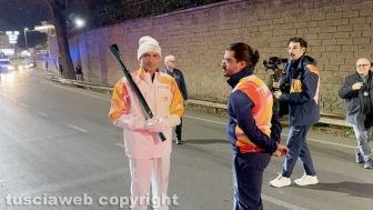 Viterbo - La fiamma olimpica in via della Palazzina