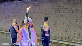 Viterbo - La fiamma olimpica in via della Palazzina