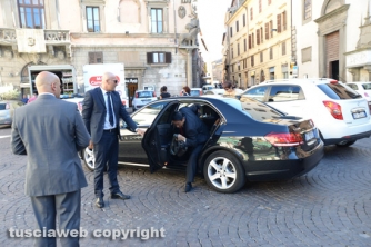 La firma del gemellaggio tra Caprarola e Qingyang (Foto di Stefano Tossini)