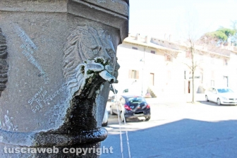 San Martino - La fontana a fuso di via Cadorna