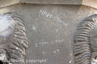 San Martino - La fontana a fuso di via Cadorna