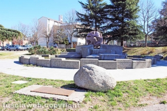 Viterbo - La fontana a sfera