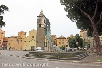 Viterbo - La fontana del Sacrario