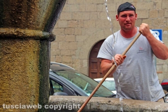 La fontana di piazza Dante