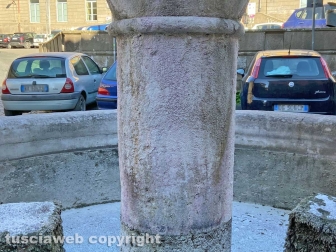 La fontana di piazza Dante