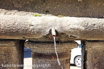 San Martino - La fontana di via Cadorna