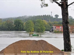 Orte - Un mezzo agricolo sommerso