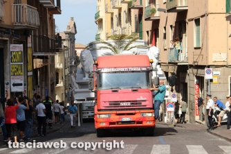 Viterbo - La macchina di Santa Rosa a San Sisto