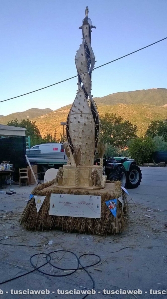 La macchina di Santa Rosa realizzata in grano