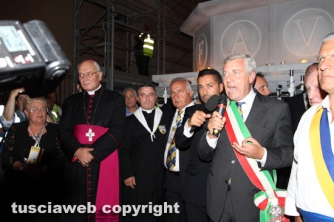 Santa Rosa - La macchina fantastica anche in via Marconi