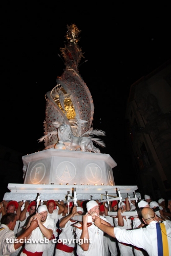 Santa Rosa - La macchina fantastica anche in via Marconi