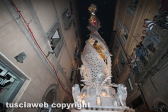 Santa Rosa - La macchina fantastica anche in via Marconi