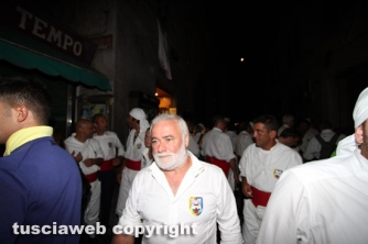 Santa Rosa - La macchina fantastica anche in via Marconi